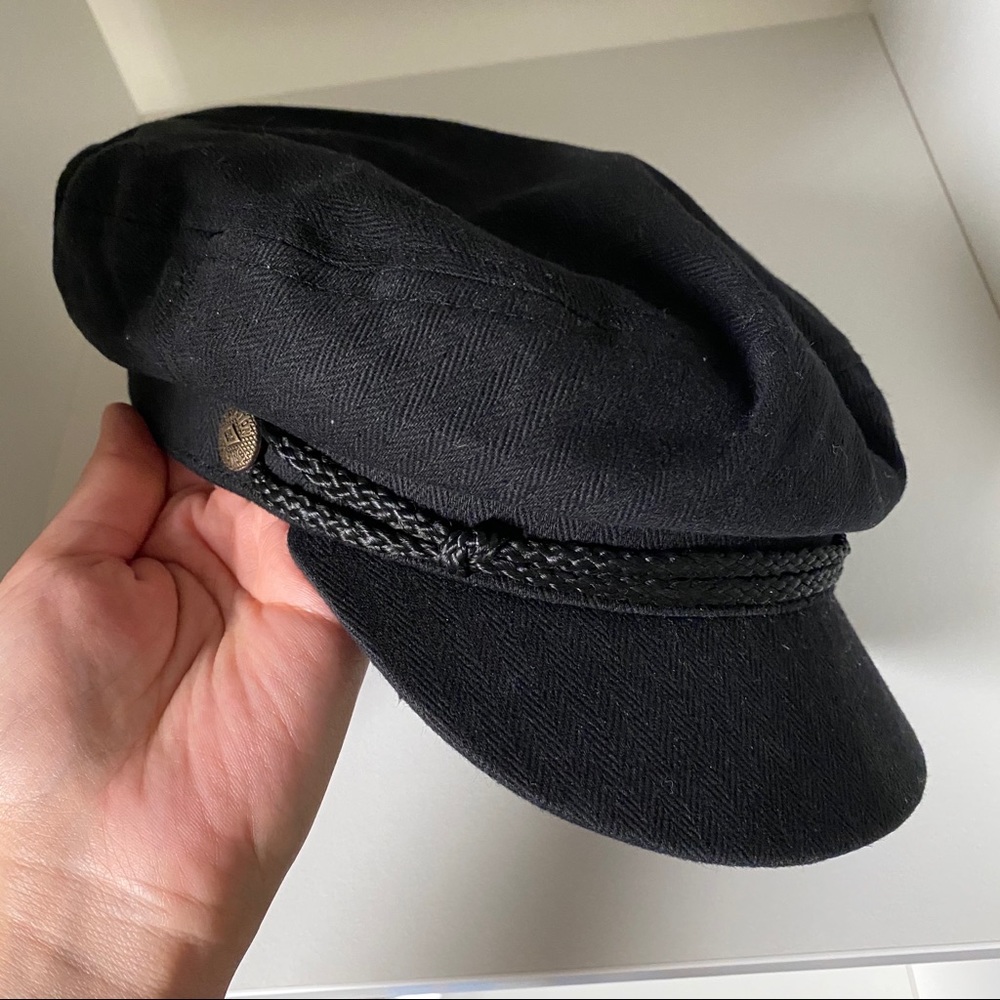 Brixton Fiddler Cap (size small)